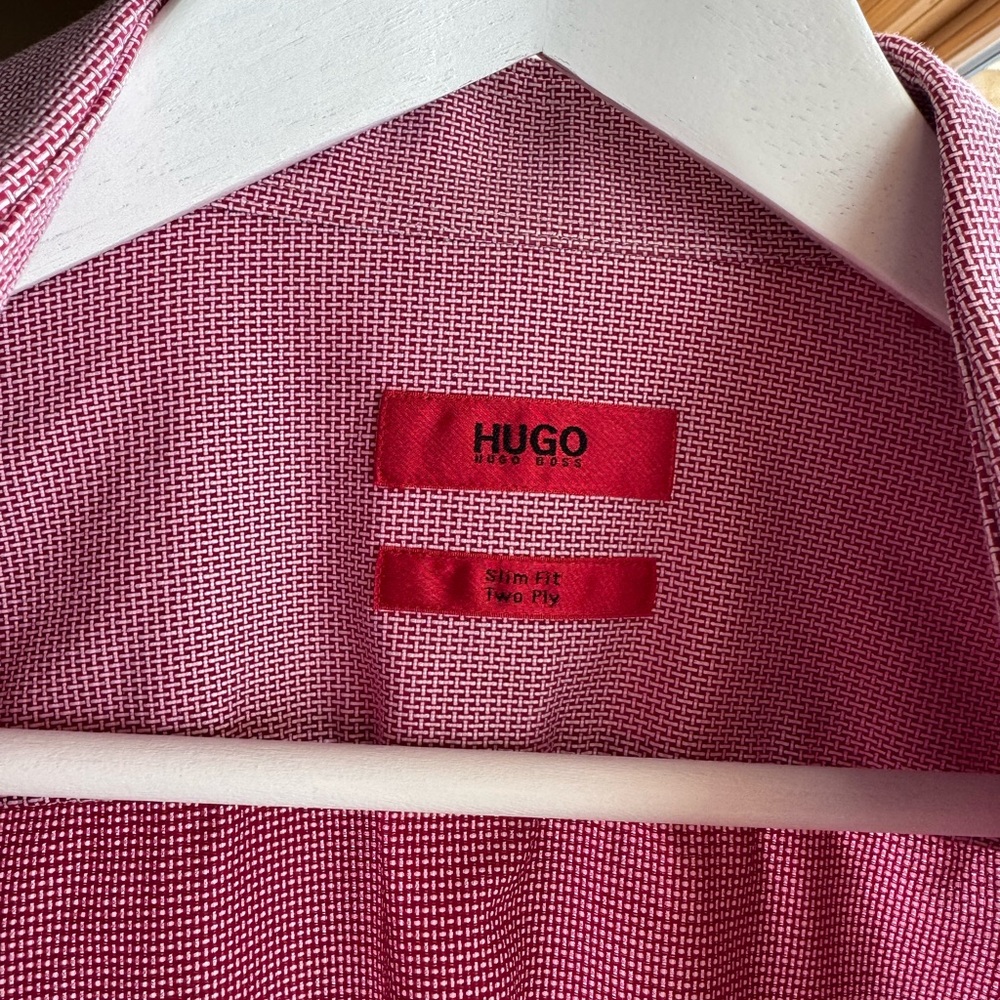 Hugo Boss dress shirt like new size 42